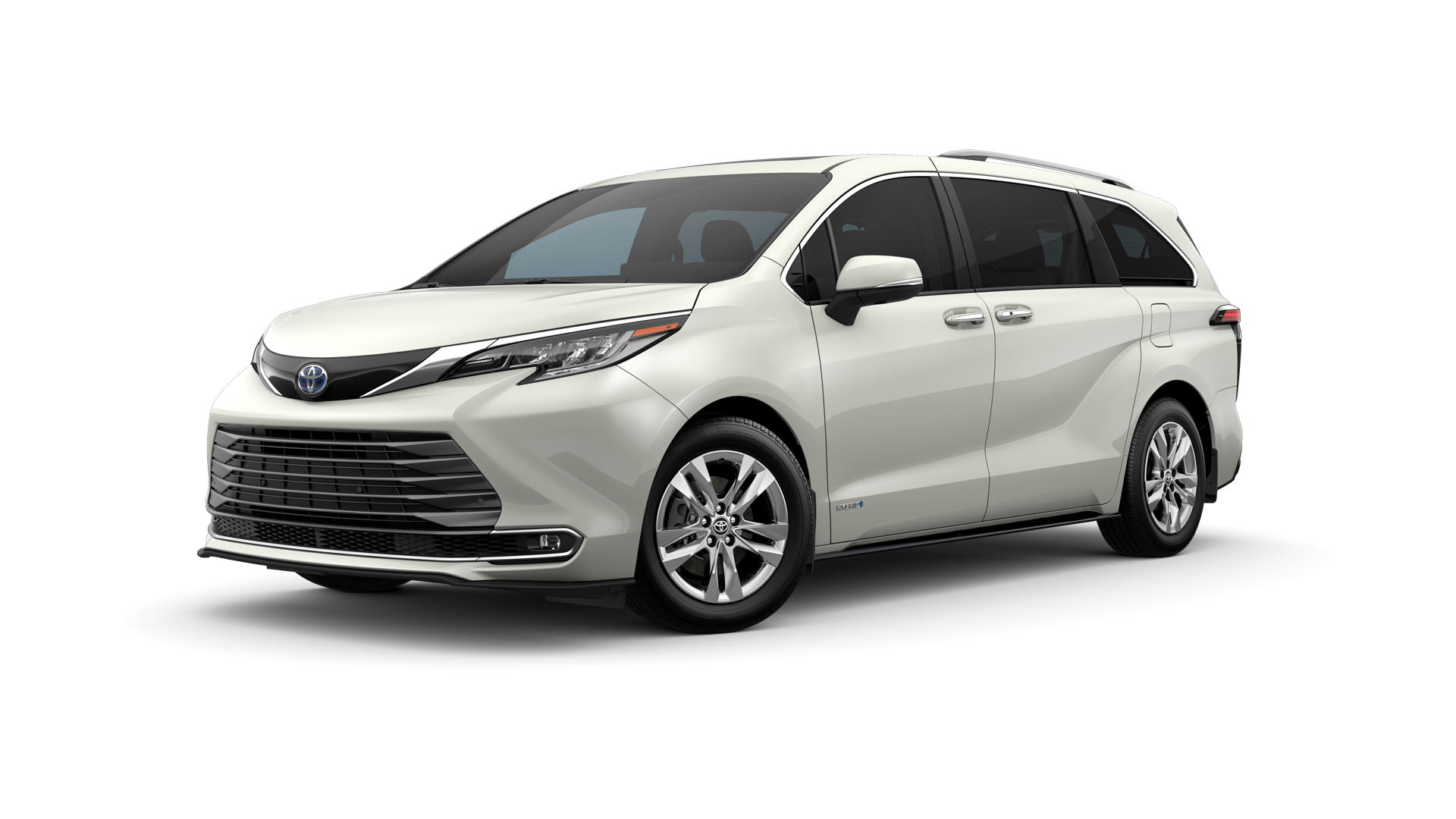 2021 Toyota Sienna in Blizzard Pearl.